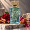 Lattafa Sheikh Al Shuyukh Supreme Eau de Parfum édes, keleties gourmand illat fahéj, sáfrány, rózsa, karamell, vanília és oudos-fás jegyekkel.